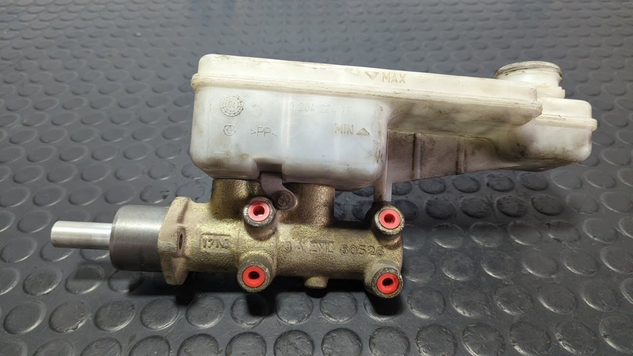 Recambio de BOMBA FRENO para CITROEN JUMPER CAJA ABIERTA, DOBLE CABINA (06.2006 =>) 33 L2 HDi 100 4HY referencia OEM IAM ZML60526 - BLANCO 4