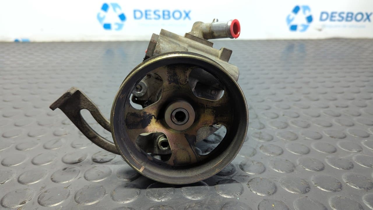Recambio de BOMBA DIRECCION para CITROEN JUMPER CAJA ABIERTA, DOBLE CABINA (06.2006 =>) 33 L2 HDi 100 4HY referencia OEM IAM 9645464980 - BLANCO