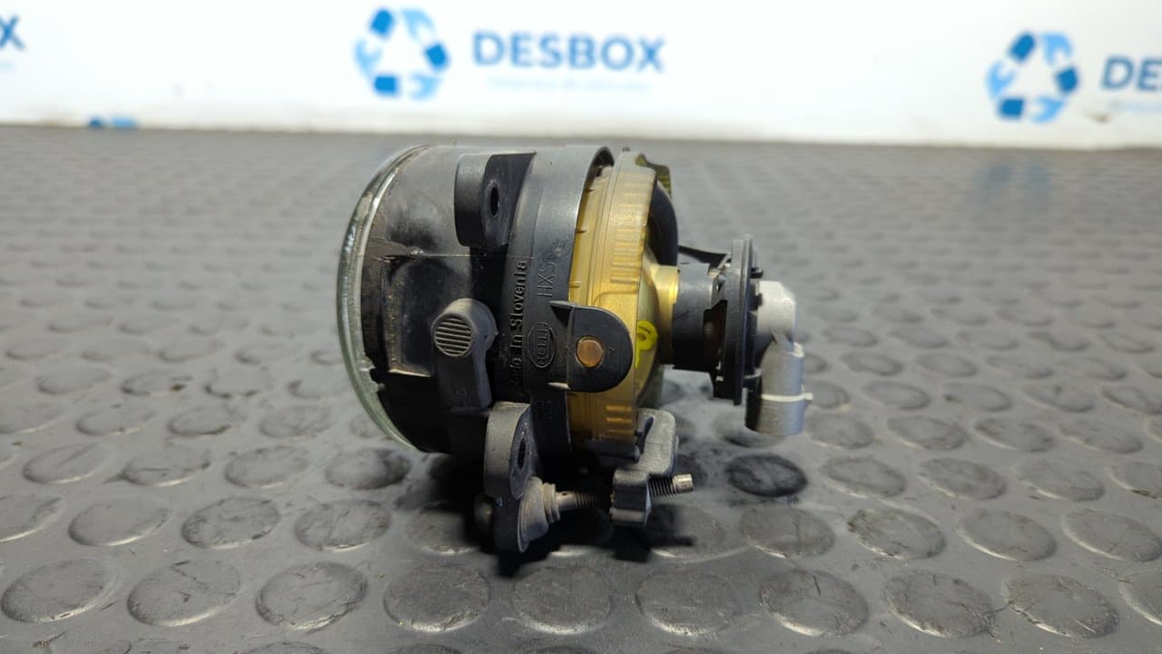 Recambio de FARO ANTINIEBLA DERECHO para VOLKSWAGEN GOLF V BERLINA (1K1) Sportline BKD referencia OEM IAM 27128600 - NEGRO 6