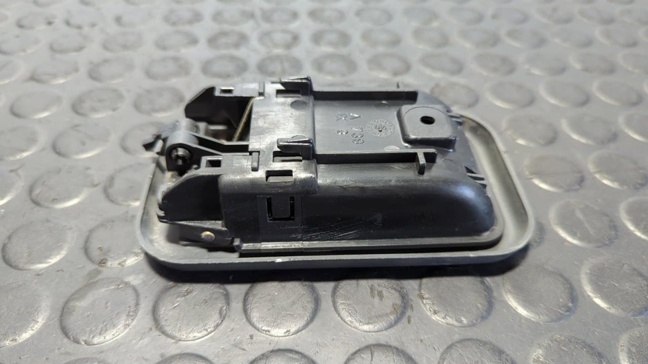 Recambio de MANETA INTERIOR DELANTERA DERECHA para FIAT DUCATO CAJA ABIERTA (DESDE 03.94) referencia OEM IAM A739 4