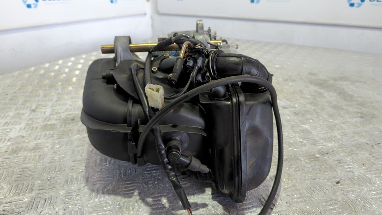 Recambio de MOTOR  para APRILIA RALLY 50 RALLY 50 LC CAT MD referencia OEM IAM 5MYAP - GRIS 4
