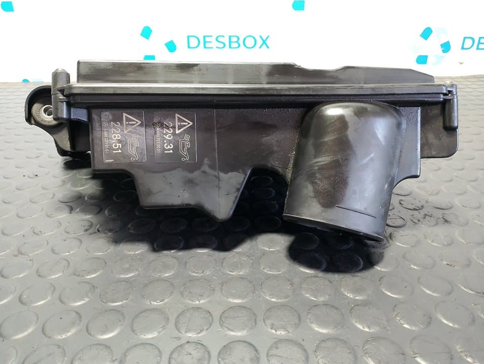 Recambio de CAJA FILTRO AIRE para MERCEDES-BENZ CLASE M (W164) 280 / 300 CDI (164.120) OM642940 referencia OEM IAM A6420940204 - NEGRO 2