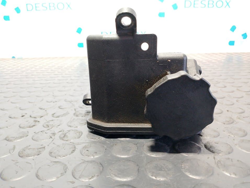 Recambio de DEPOSITO SERVO para MERCEDES-BENZ CLASE M (W164) 280 / 300 CDI (164.120) OM642940 referencia OEM IAM A0004602283 - NEGRO 3
