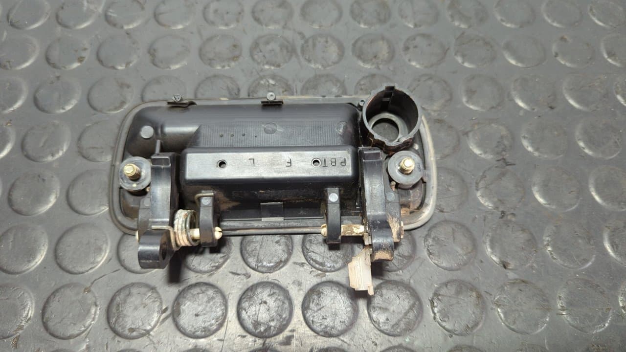 Recambio de MANETA DELANTERA IZQUIERDA para SUZUKI VITARA SE/SV (ET) 1.9 TDI Largo Superlujo RHY - BLANCO 2
