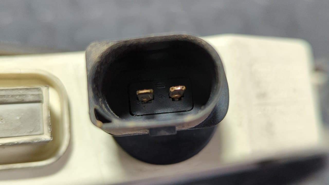 Recambio de PILOTO DELANTERO DERECHO para VOLKSWAGEN PASSAT BERLINA (3C2) Highline BKP - GRIS 2