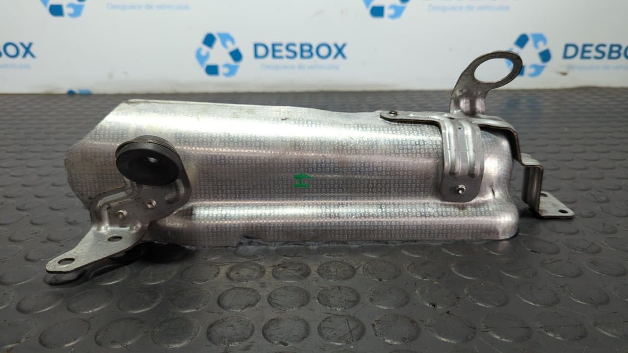 Recambio de NO IDENTIFICADO para MERCEDES-BENZ CLASE M (W164) 280 / 300 CDI (164.120) OM642940 referencia OEM IAM A6420901141 - NEGRO