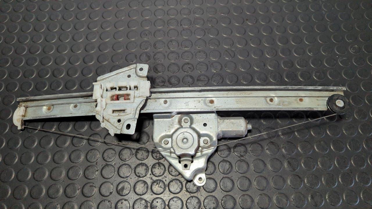 Recambio de ELEVALUNAS TRASERO DERECHO para SUZUKI GRAND VITARA JB (JT) 1.9 DDiS Turbodiesel F9QB referencia OEM IAM 8343065J00 - BLANCO 3