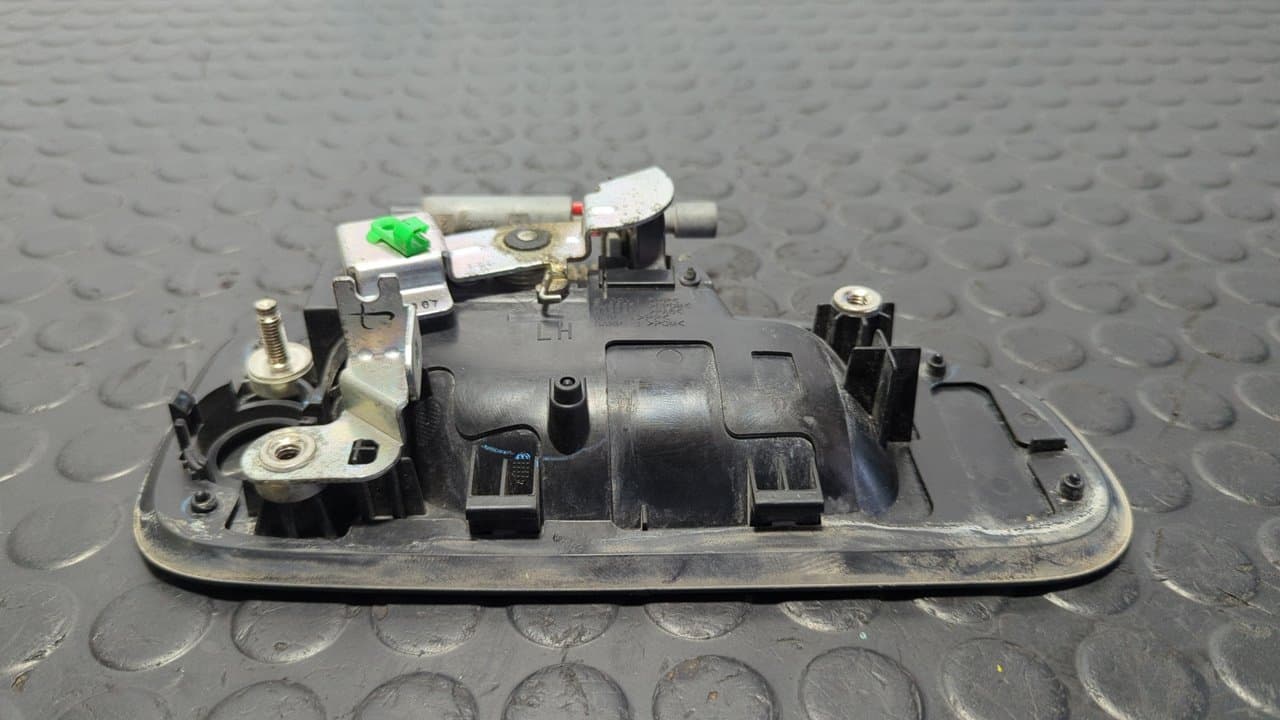 Recambio de MANETA DELANTERA IZQUIERDA para NISSAN NV 200 (M20) Kasten Comfort K9K referencia OEM IAM G91HA - BLANCO 2