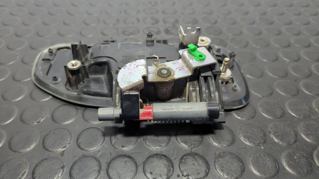Recambio de MANETA DELANTERA IZQUIERDA para NISSAN NV 200 (M20) Kasten Comfort K9K referencia OEM IAM G91HA - BLANCO 4