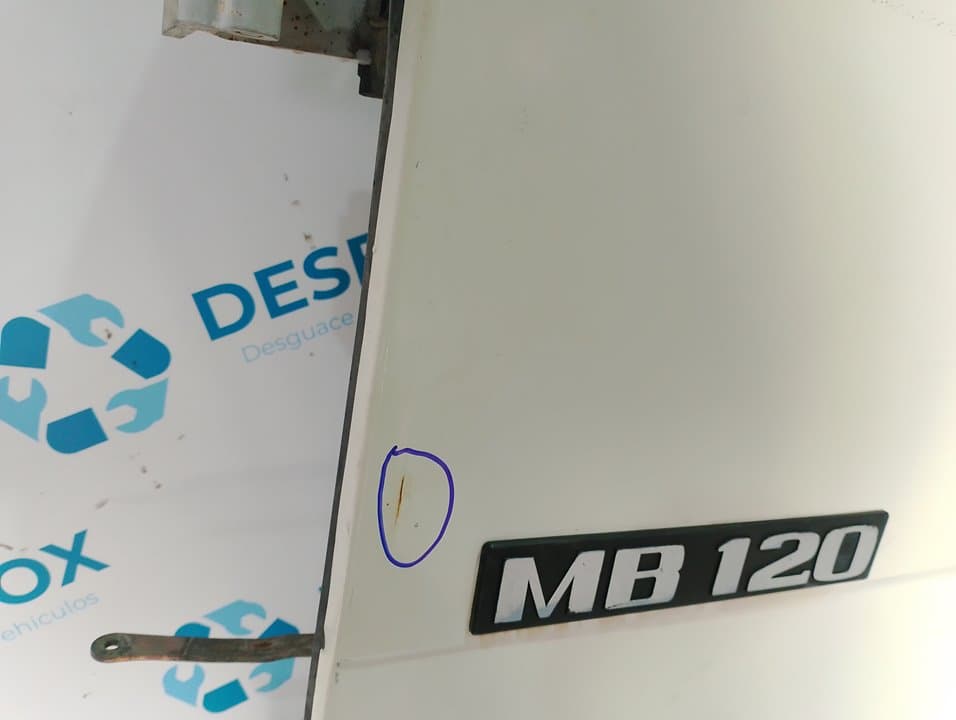 Recambio de PUERTA DELANTERA IZQUIERDA para MERCEDES-BENZ MB 120 6