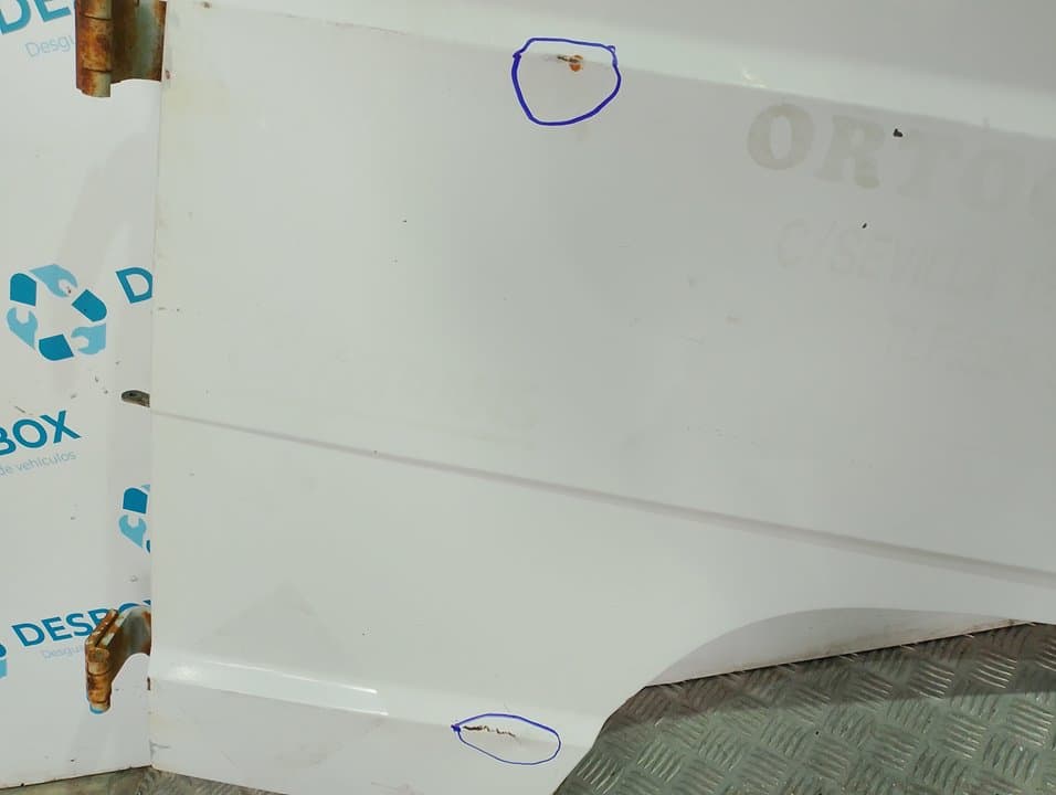 Recambio de PUERTA DELANTERA IZQUIERDA para MERCEDES-BENZ MB 100 4