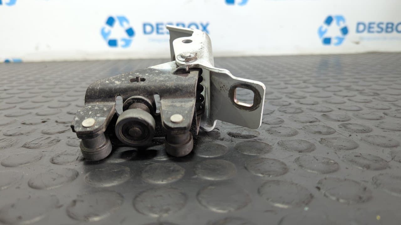 Recambio de SOPORTE GUIA PATIN SUPERIOR para RENAULT KANGOO (F/KC0) RN/alap modell (KCOA/C/D/E/H/U) K9K700 referencia OEM IAM 308222G - BLANCO