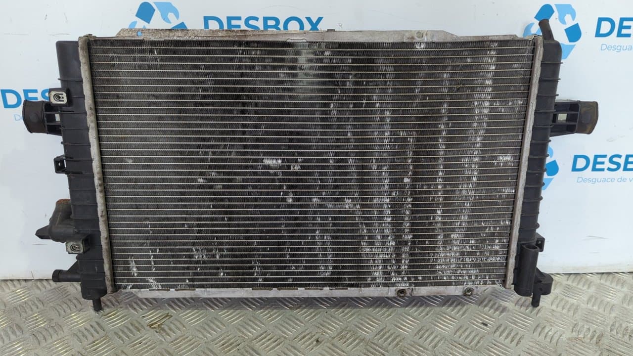 Recambio de RADIADOR AGUA para OPEL ASTRA GTC Cosmo Z19DTJ - GRIS 2