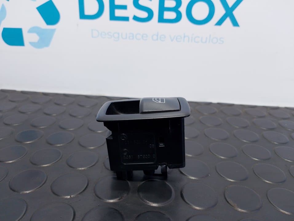 Recambio de MANDO ELEVALUNAS TRASERO DERECHO para MERCEDES-BENZ CLASE M (W164) 280 / 300 CDI (164.120) OM642940 referencia OEM IAM A 251 820 05 10 - NEGRO 3