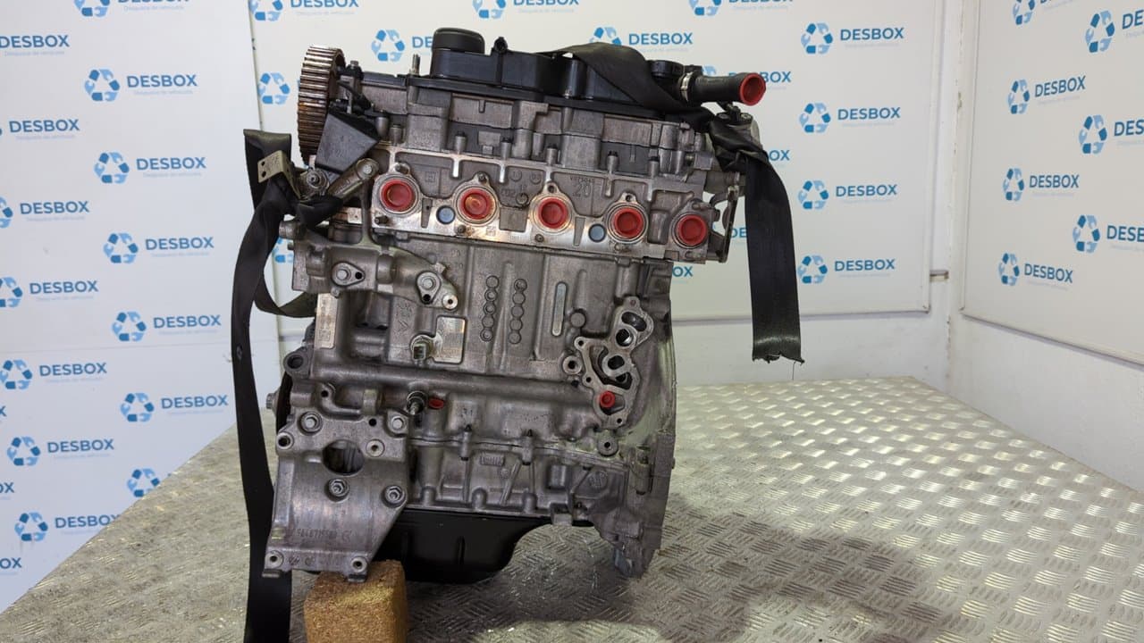 Recambio de MOTOR para VOLVO V60 KOMBI Base D4162T referencia OEM IAM D4162T - AZUL 4