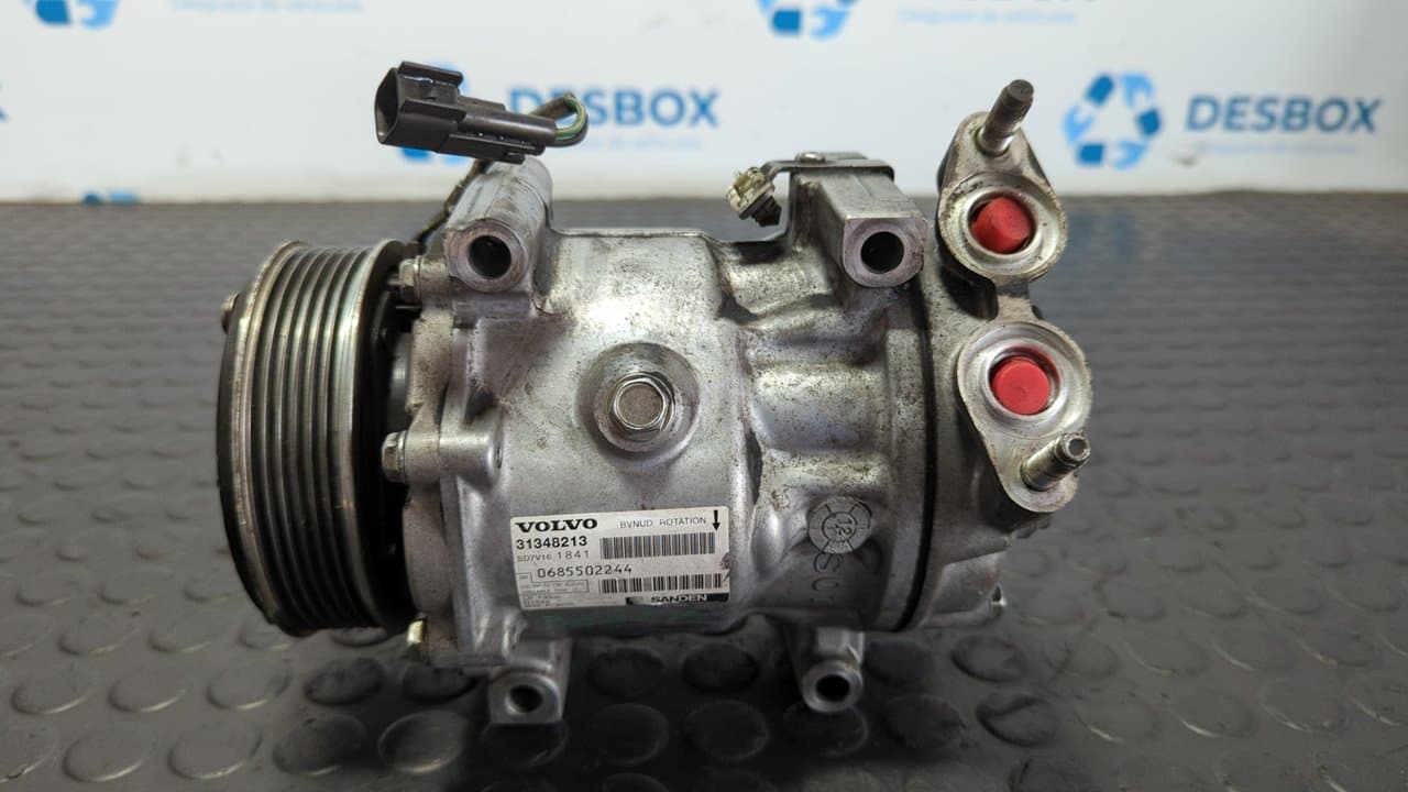 Recambio de COMPRESOR AIRE ACONDICIONADO para VOLVO V60 KOMBI Base D4162T referencia OEM IAM 31348213 - AZUL