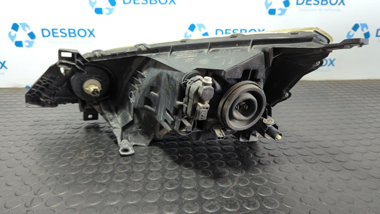 Recambio de FARO DERECHO para NISSAN NV 200 (M20) Kasten Comfort K9K referencia OEM IAM I090094 - BLANCO 5