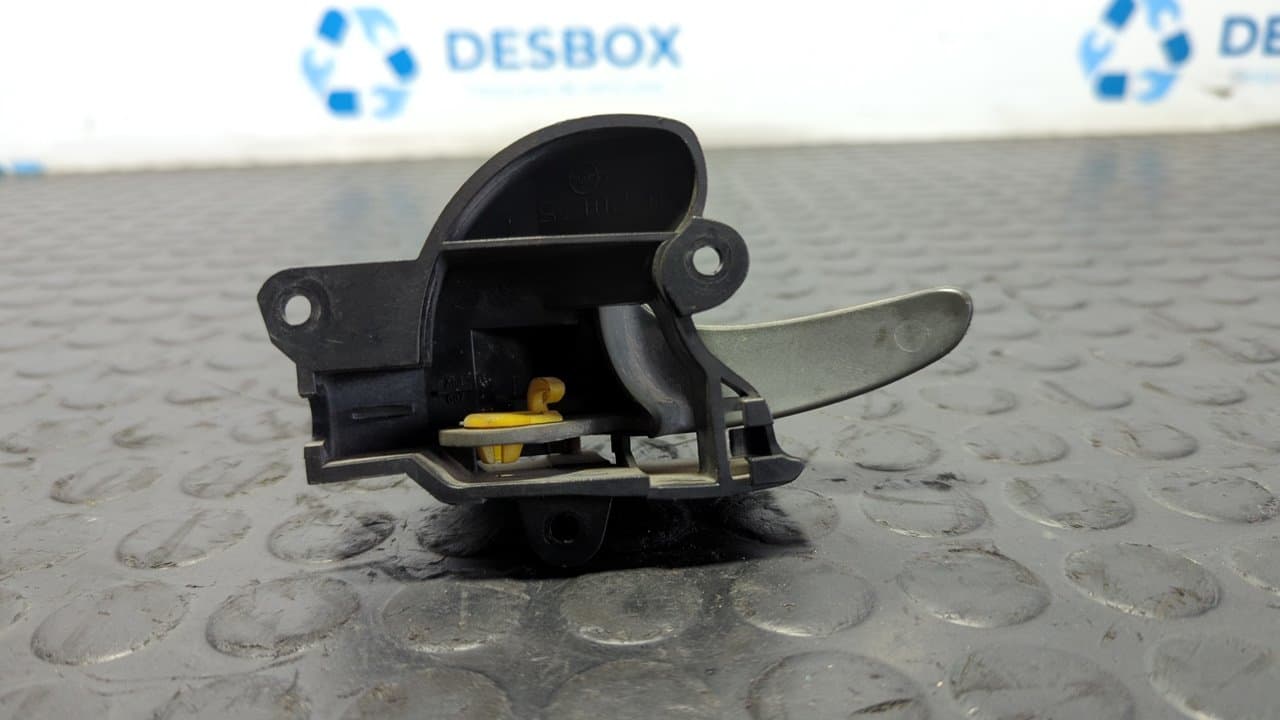 Recambio de MANETA INTERIOR DELANTERA DERECHA para MERCEDES SPRINTER (W901,W903) referencia OEM IAM 6020175 2