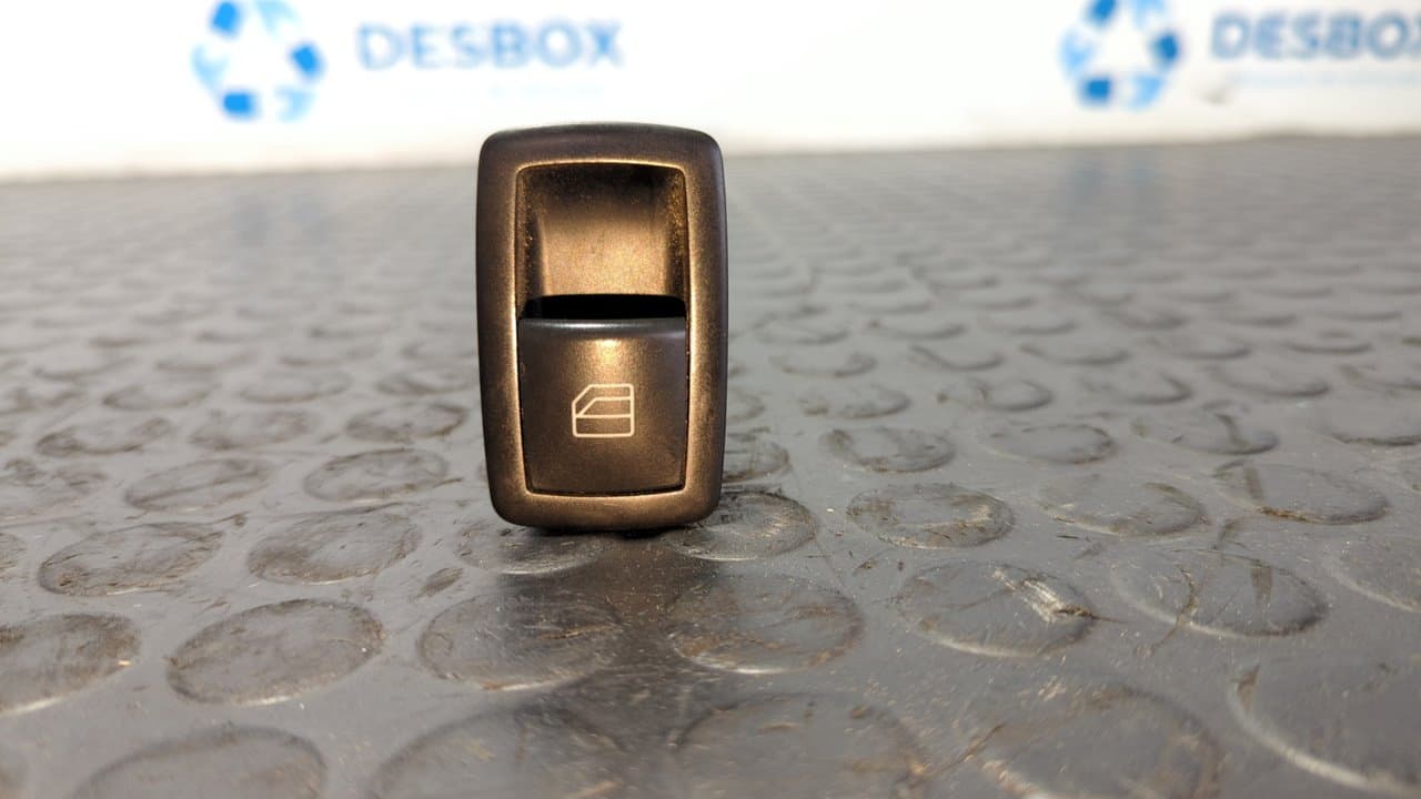 Recambio de MANDO ELEVALUNAS TRASERO IZQUIERDO para MERCEDES-BENZ CLASE M (W164) 280 / 300 CDI (164.120) OM642940 referencia OEM IAM A2518200510 - NEGRO