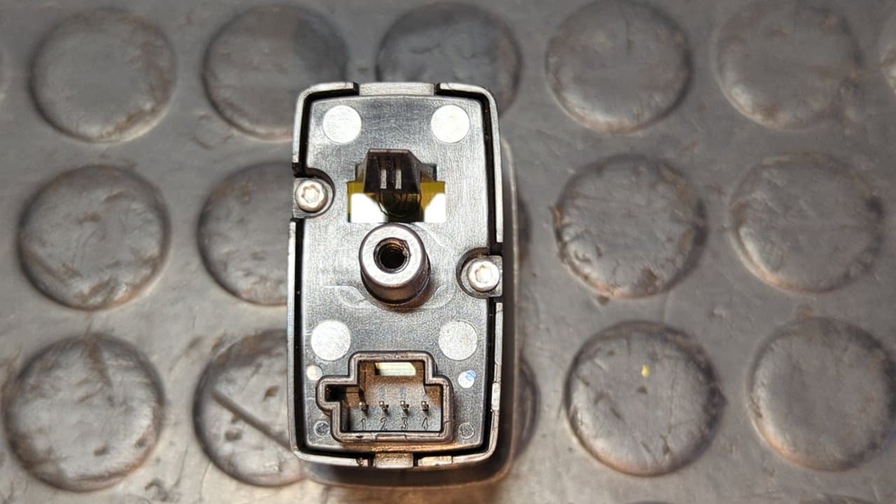 Recambio de MANDO ELEVALUNAS TRASERO IZQUIERDO para MERCEDES-BENZ CLASE M (W164) 280 / 300 CDI (164.120) OM642940 referencia OEM IAM A2518200510 - NEGRO 3
