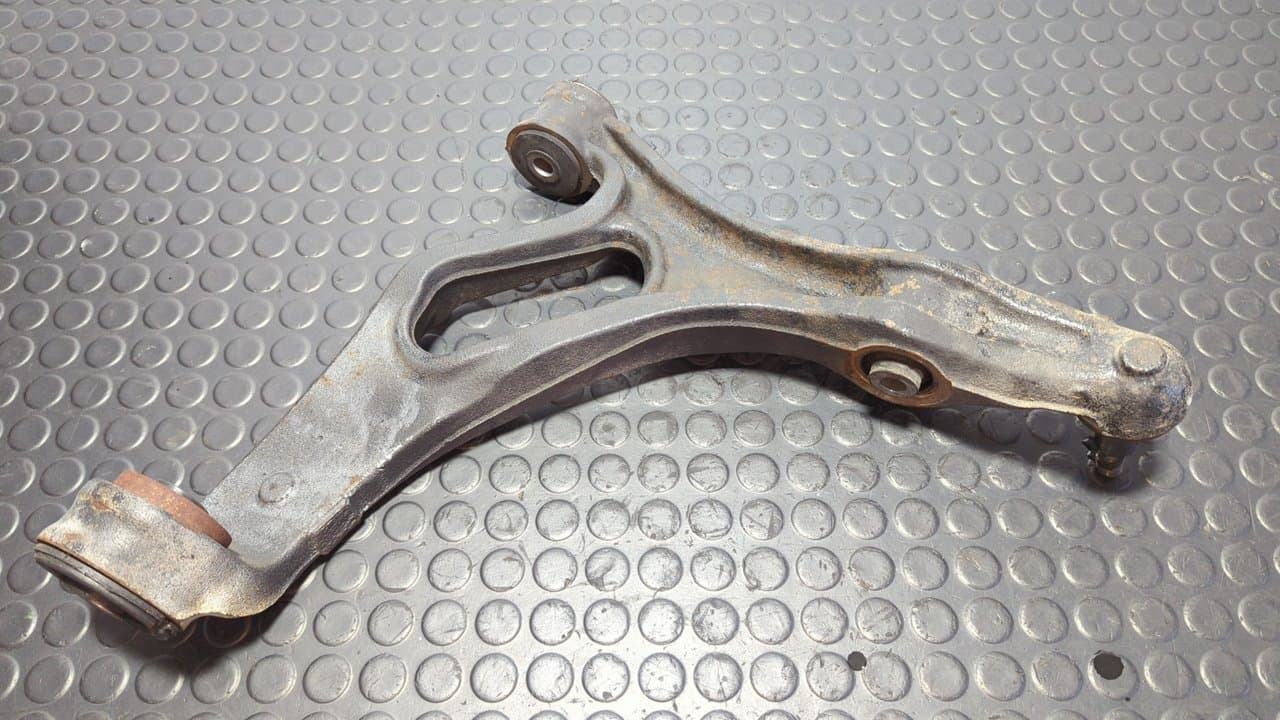 Recambio de BRAZO DERECHO INFERIOR DELANTERO para PORSCHE CAYENNE (TYP 9PA) BFD referencia OEM IAM 7L0407154B - BLANCO 4