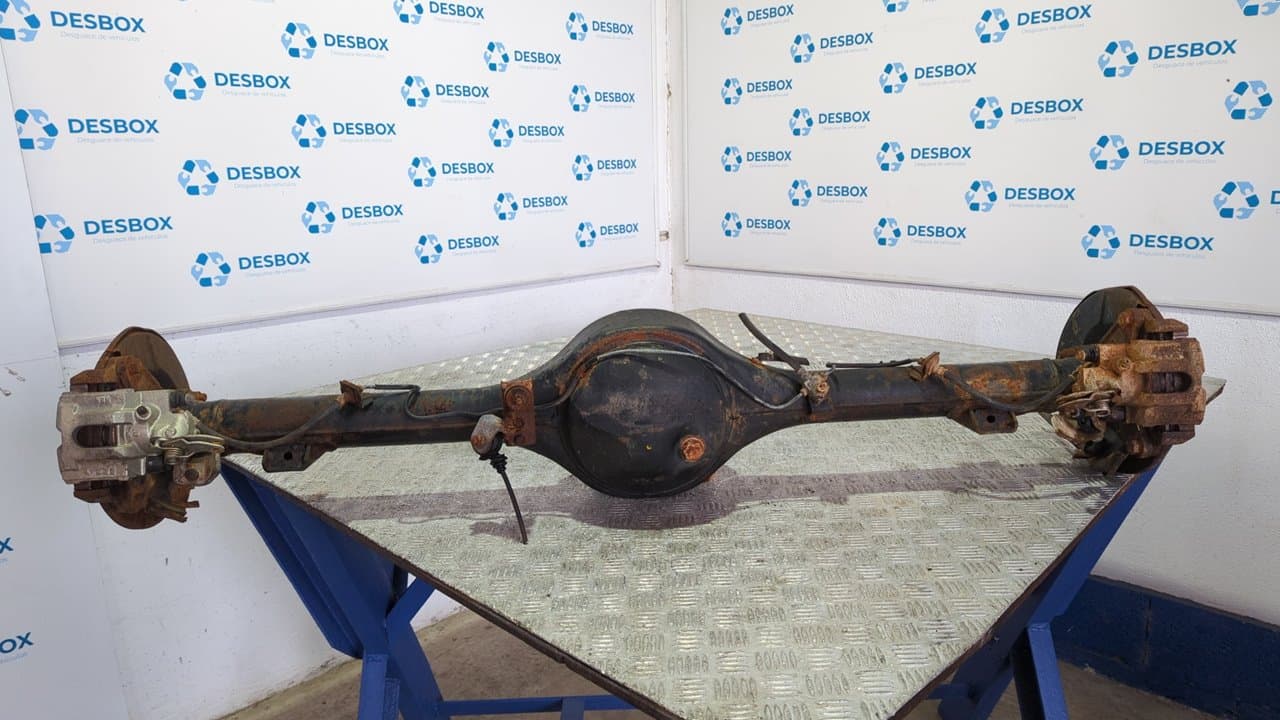 Recambio de PUENTE TRASERO para ISUZU TROOPER 2.8 Turbodiesel 4JB1 - GRANATE