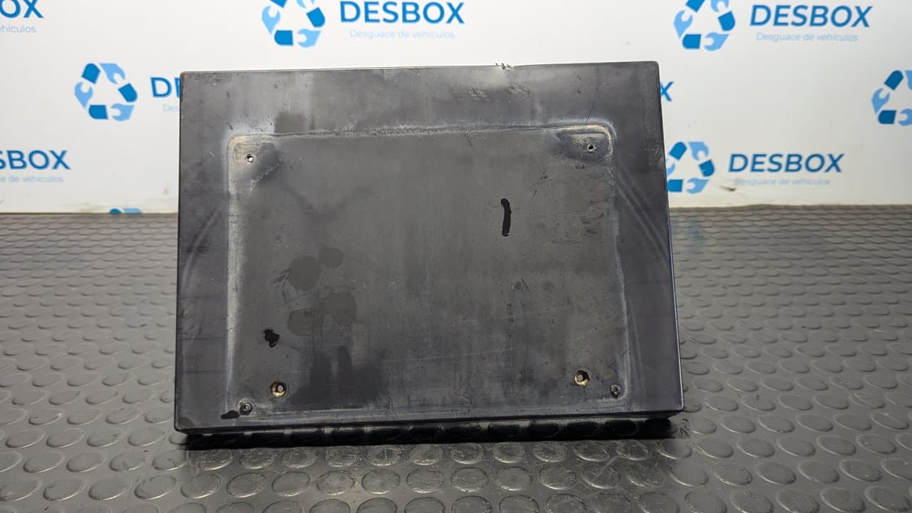 Recambio de NO IDENTIFICADO para TOYOTA LAND CRUISER (J9) TD  VX (5-ptas.) (KZJ95) 1KZTE referencia OEM IAM 75126T4040 - ROJO