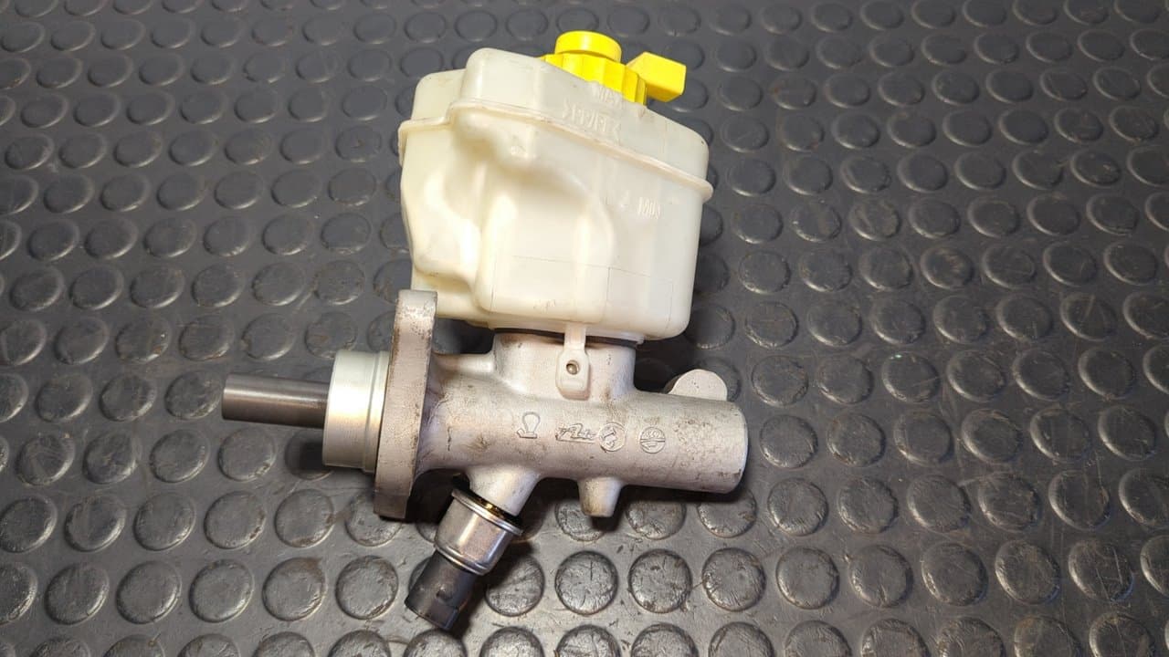 Recambio de BOMBA FRENO para PORSCHE CAYENNE (TYP 9PA) Básico BFD referencia OEM IAM 03350884921 - BLANCO 2