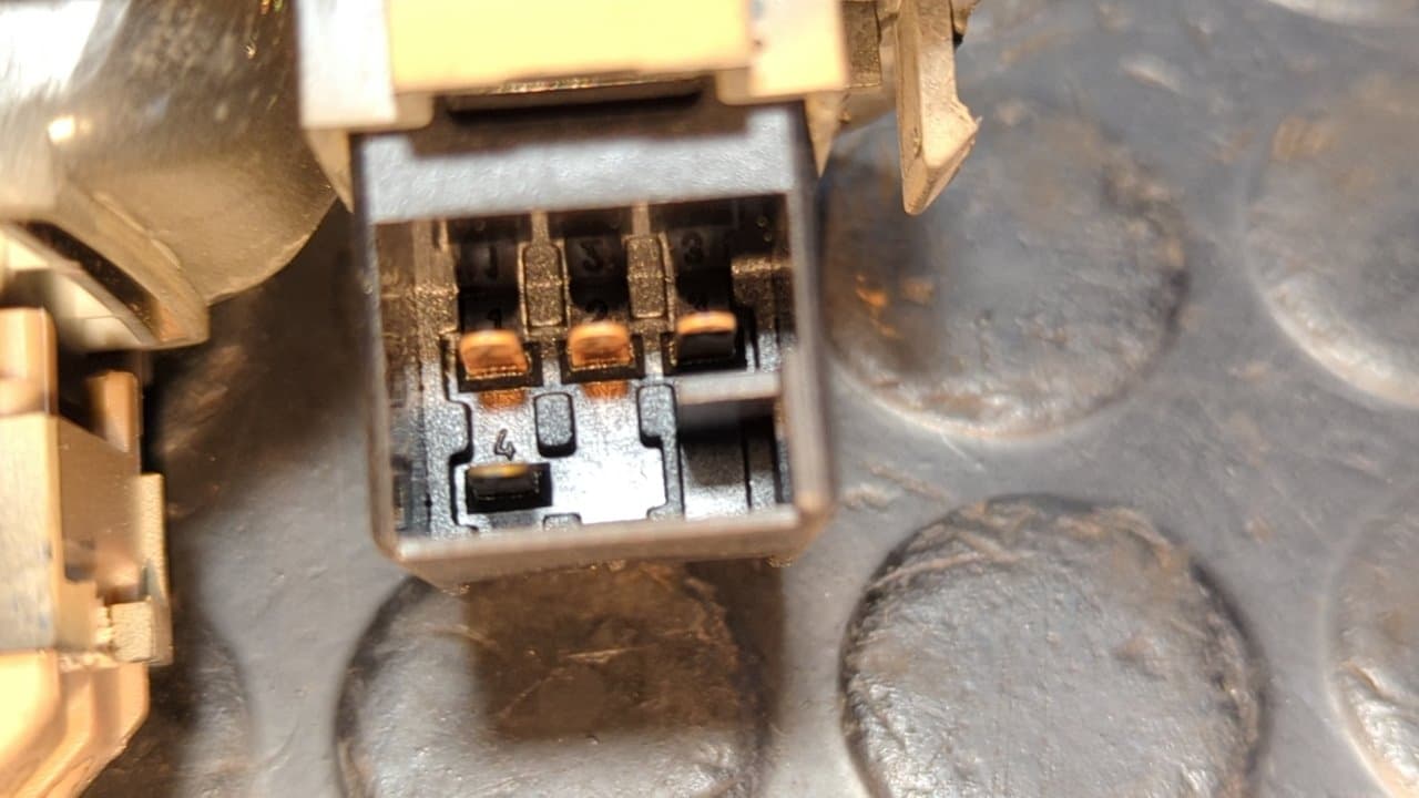 Recambio de MANDO ELEVALUNAS TRASERO DERECHO para PORSCHE CAYENNE (TYP 9PA) Básico BFD referencia OEM IAM 7L5959858 - BLANCO 2