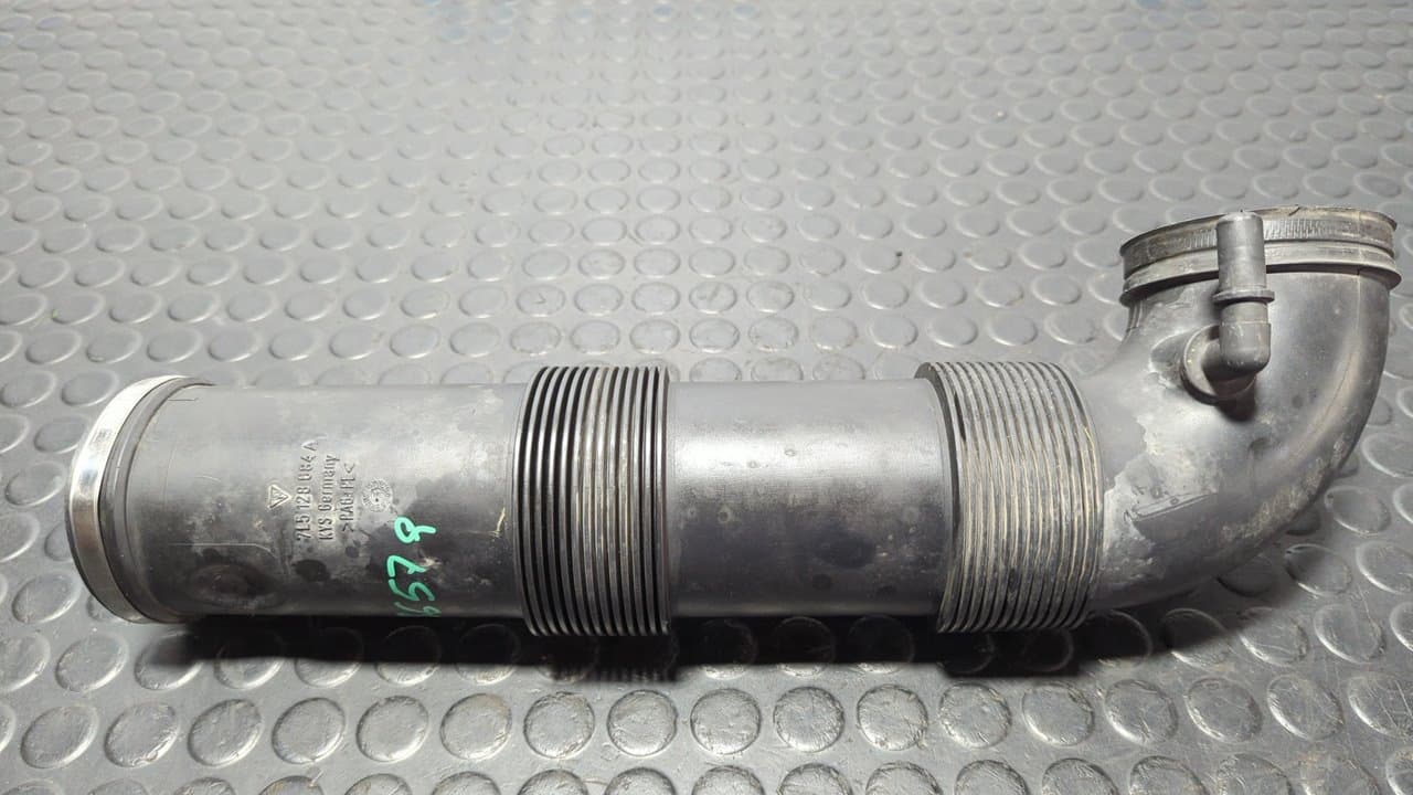 Recambio de TUBO para PORSCHE CAYENNE (TYP 9PA) Básico BFD referencia OEM IAM 7L5128684A - BLANCO 3