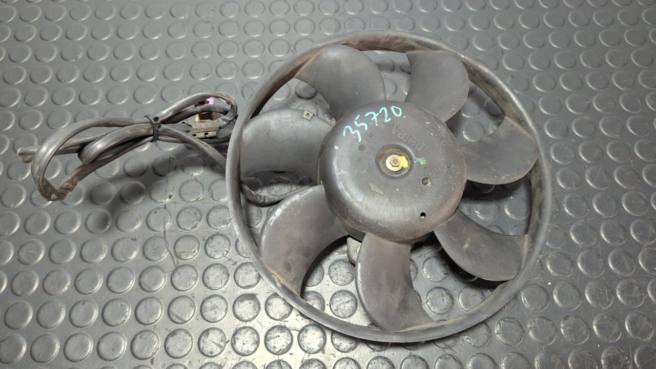 Recambio de ELECTROVENTILADOR para AUDI A4 AVANT (B5) 1.8 T Avant AEB referencia OEM IAM 8D0959455C - BLANCO