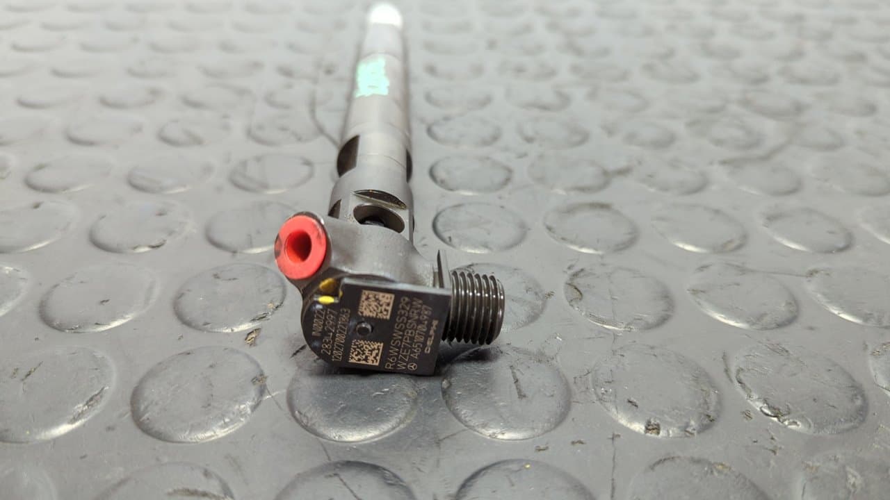 Recambio de INYECTOR para CHRYSLER JEEP COMPASS 2.2 CRD CAT 651 925 ON referencia OEM IAM A6510704987 - GRIS 3