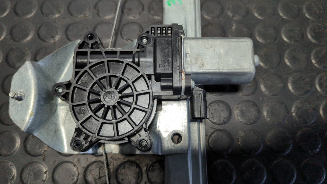 Recambio de ELEVALUNAS DELANTERO DERECHO para RENAULT CAPTUR Dynamique H4B400 referencia OEM IAM 807200713R - BLANCO 4