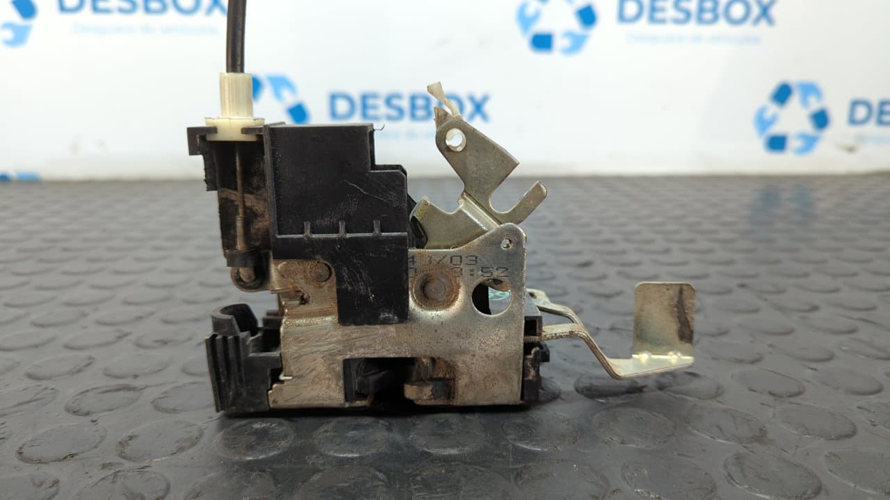 Recambio de CERRADURA PUERTA DELANTERA DERECHA para CITROEN JUMPER COMBI DESDE '02 2.2 HDI CAT 4HY referencia OEM IAM B792 - BLANCO 3