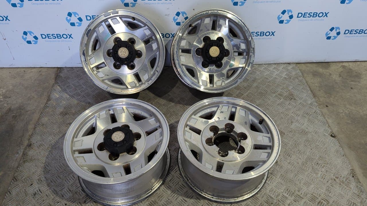 Recambio de JUEGO LLANTAS para TOYOTA HILUX (KUN) Double Cab 4X4 1KZT referencia OEM IAM 4260135650  - VERDE