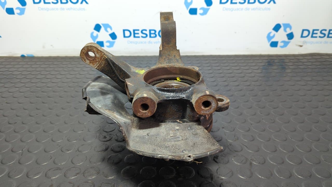 Recambio de MANGUETA DELANTERA IZQUIERDA para HYUNDAI TUCSON (JM) 2.0 CRDi CAT D4EA referencia OEM IAM    - NEGRO 2