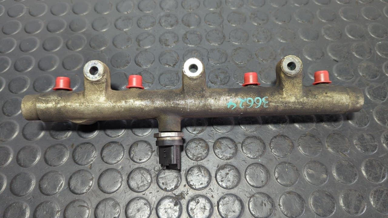 Recambio de RAMPA INYECTORA para CITROEN JUMPER COMBI DESDE '02 2.2 HDI CAT 4HY referencia OEM IAM 0445214019 - BLANCO 3