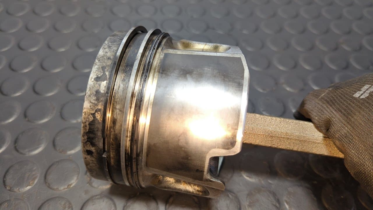 Recambio de PISTON para RENAULT MAXITY FgDk 150.35/45 ZD30 referencia OEM IAM MAHLE - BLACNO 4