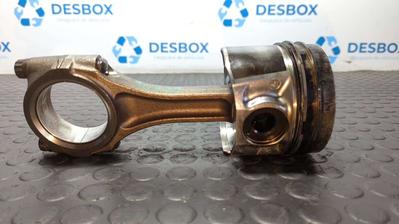 Recambio de PISTON para RENAULT MAXITY FgDk 150.35/45 ZD30 referencia OEM IAM MAHLE - BLACNO