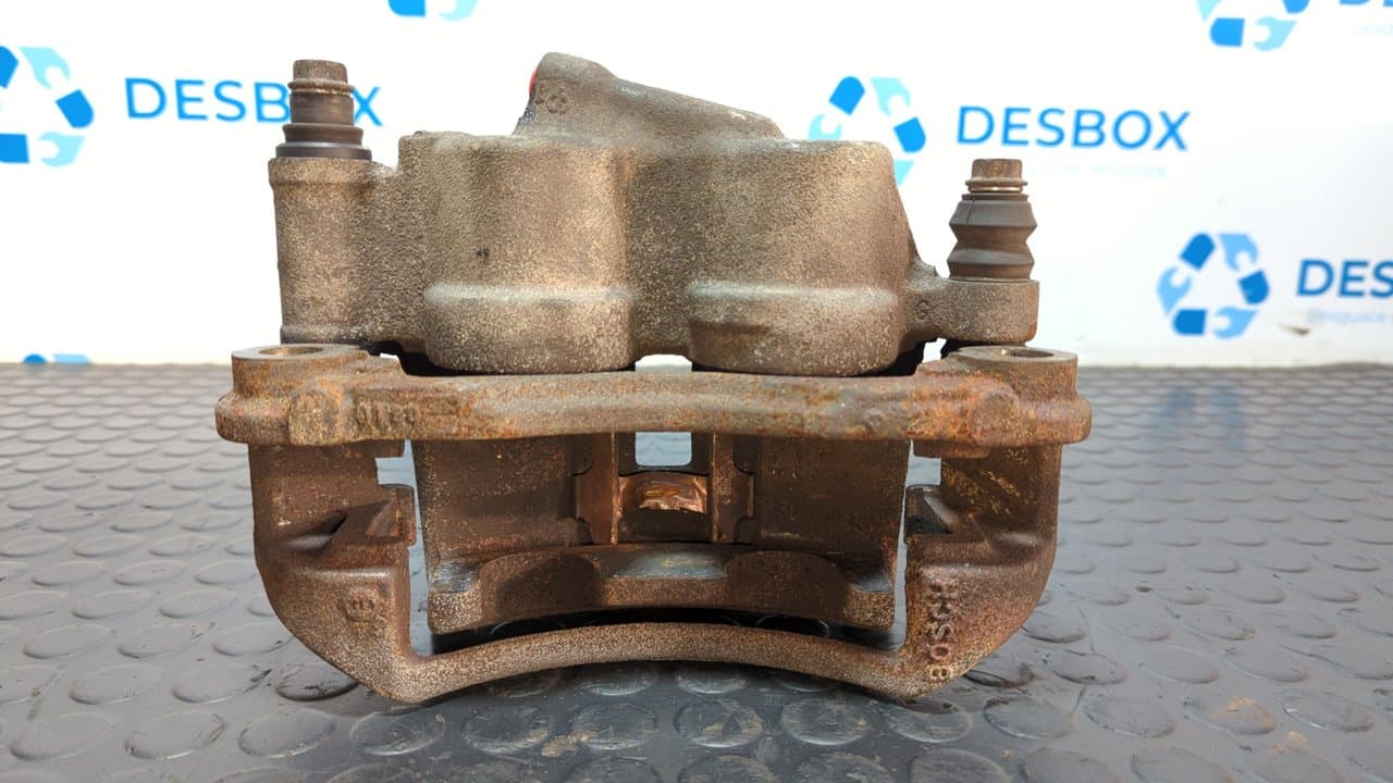 Recambio de PINZA DE FRENO DELANTERA DERECHA para MERCEDES-BENZ SPRINTER (W901,W904) CAJA CERR. 210 D   (901.4/902.461-462) 602980 referencia OEM IAM BOSCH RE 22 45+45 - BLANCO 5