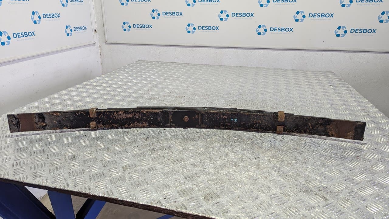 Recambio de BALLESTA TRASERA para NISSAN L80 B660 B660 - BLANCO 3