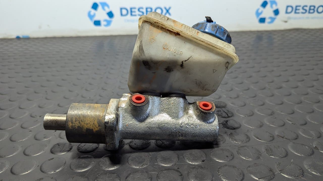 Recambio de BOMBA FRENO para PEUGEOT 205 BERLINA 1.8 D Generation A9A        referencia OEM IAM 18513M - BLANCO 2