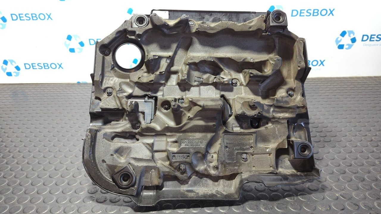 Recambio de TAPA MOTOR para SKODA OCTAVIA BERLINA (1Z3) Active Plus CLH referencia OEM IAM 04L103925C - NEGRO 2