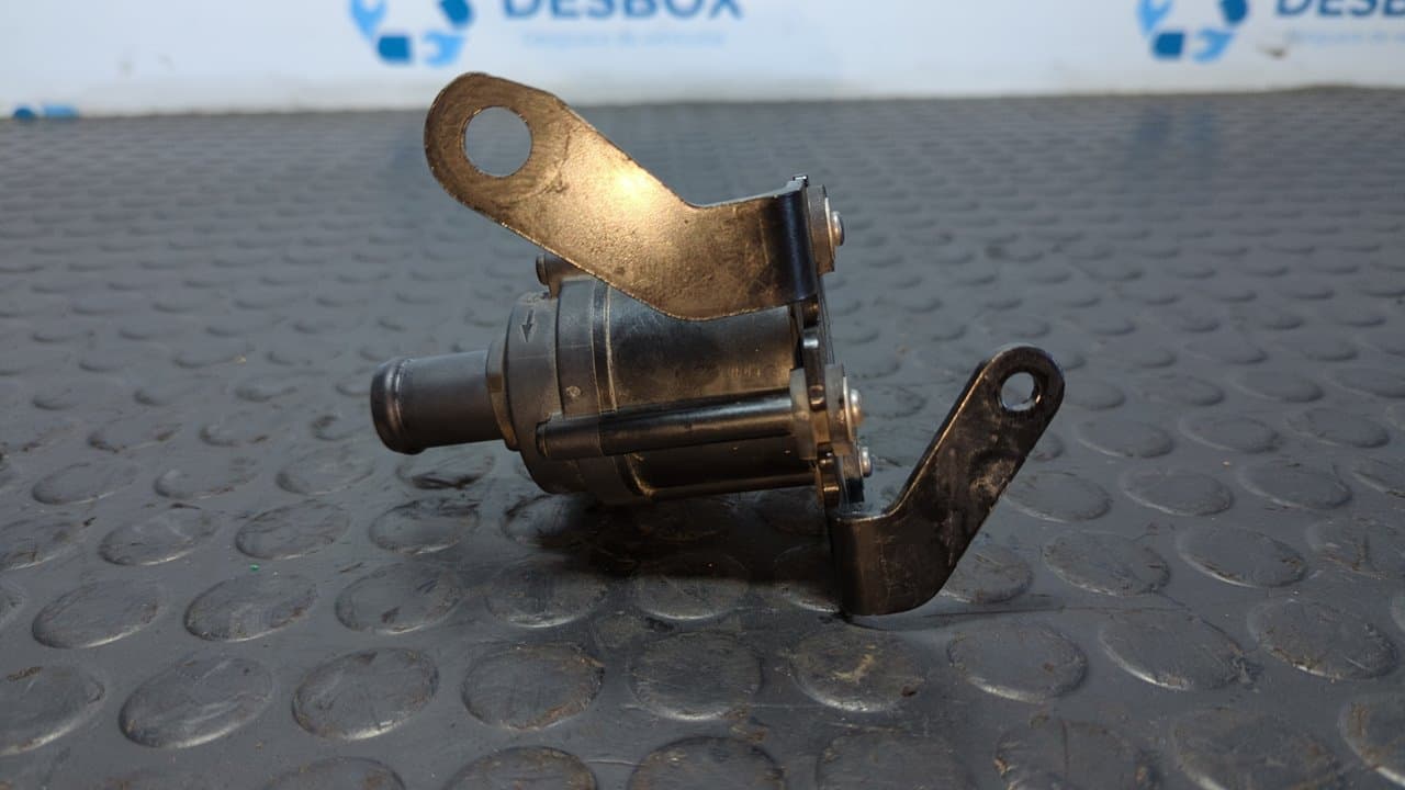Recambio de BOMBA AGUA para SKODA OCTAVIA BERLINA (1Z3) Active Plus CLH referencia OEM IAM 5Q0965561B - NEGRO 2