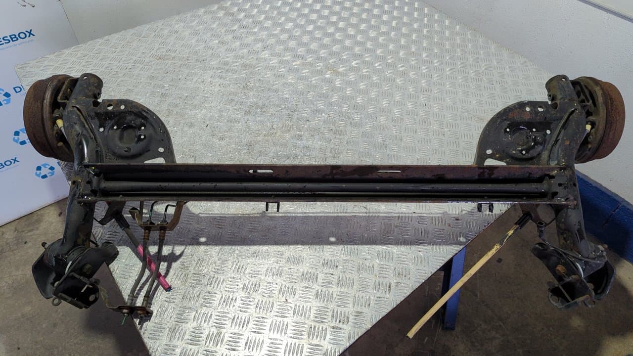 Recambio de PUENTE TRASERO para RENAULT GRAND MODUS Authentique D4FD7 - AZUL 2