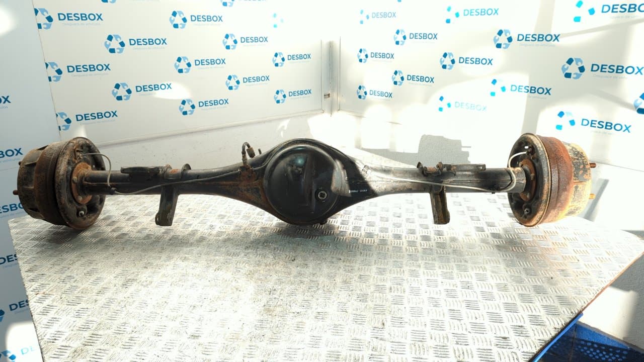 Recambio de PUENTE TRASERO para NISSAN TRADE 2.8 A428 referencia OEM IAM 38311G9640 4