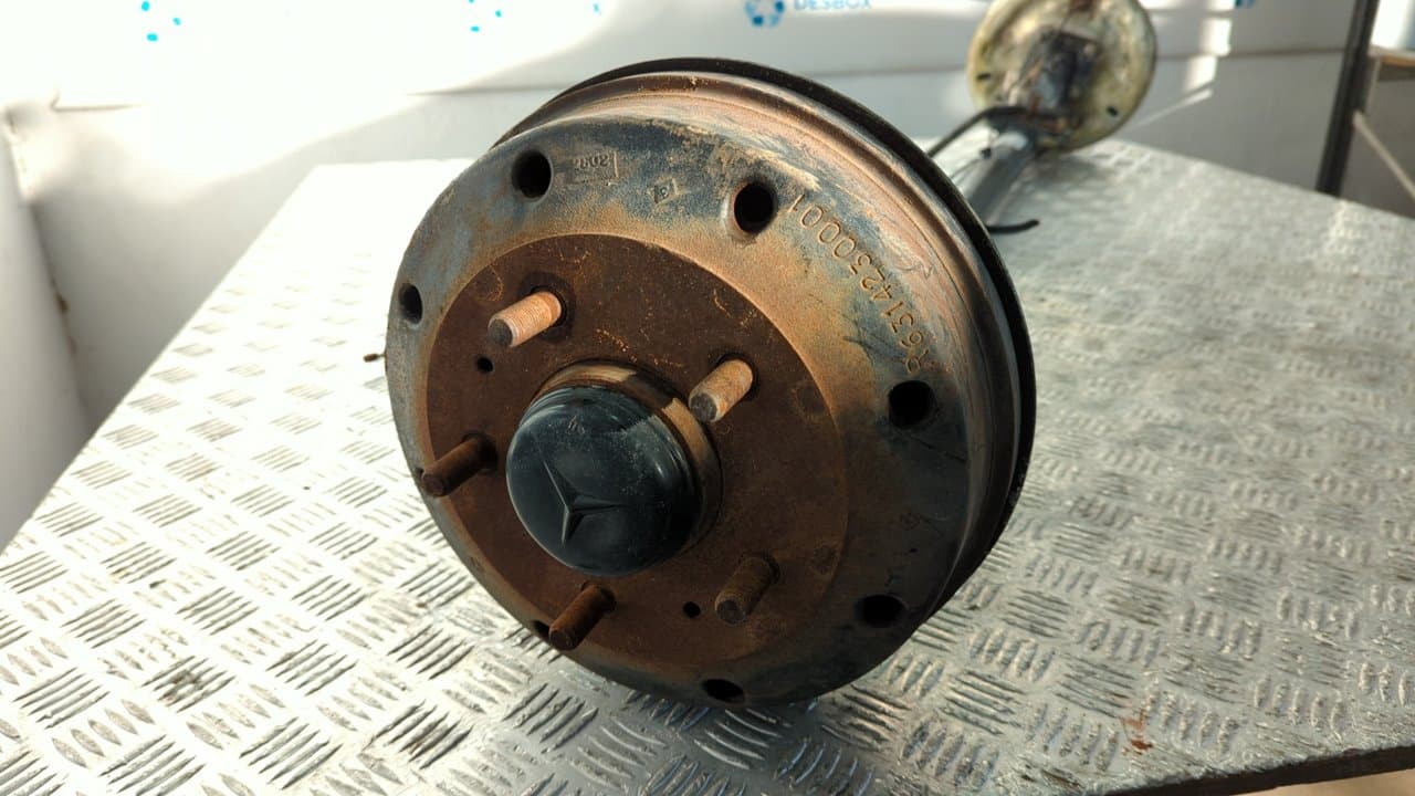 Recambio de PUENTE TRASERO para MERCEDES-BENZ MB SERIE:100 D CAJA ABIERTA (W631) Base   (BM 631.340 / 349) 616963 referencia OEM IAM 6313520510   - BLANCO 3