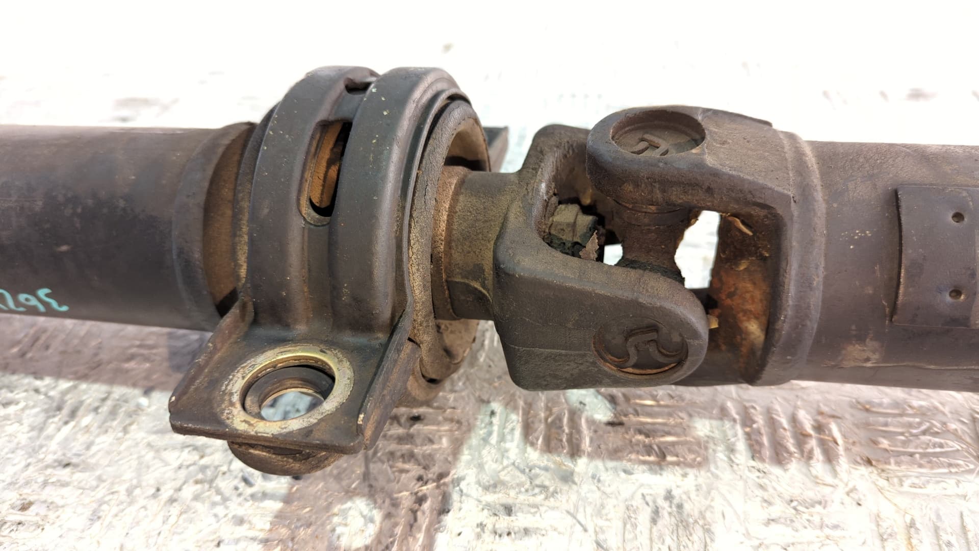 Recambio de TRANSMISION CENTRAL para HYUNDAI H 100 2.5 Diesel D4BH referencia OEM IAM 491004A000 - AZUL 3