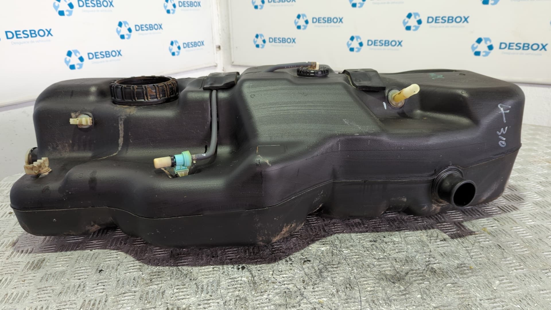 Recambio de DEPOSITO COMBUSTIBLE para HYUNDAI H 100 2.5 Diesel D4BH referencia OEM IAM 311104A000 - AZUL 4