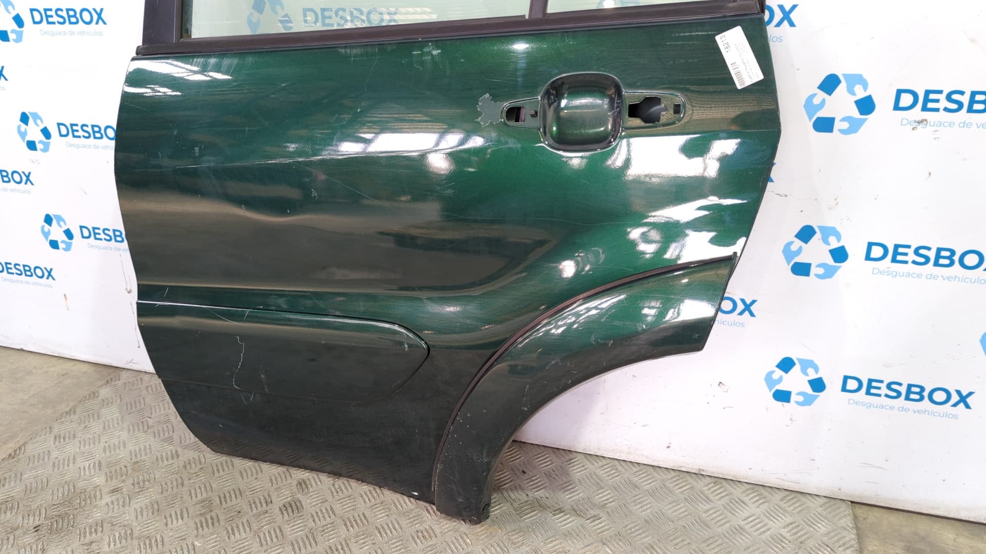 Recambio de PUERTA TRASERA IZQUIERDA para TOYOTA RAV 4 (A2) 1AZFE referencia OEM IAM 6700442050   - VERDE 5